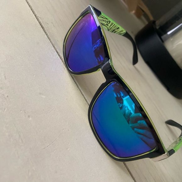 NWT Quicksilver Sunglasses Unisex - Picture 4 of 7